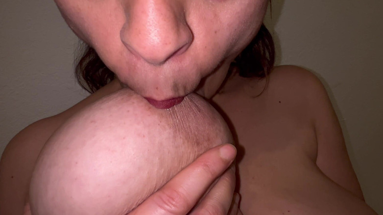 VeeVee Vixen: Hucow Teat dan Udder Boot Camp