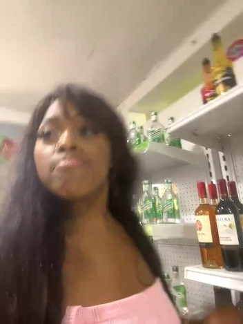 Lily Baudinx: Jack off to My Phenomenal Ass, avsnitt 1096