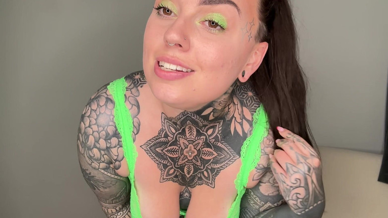 Miss Valentina: GF awak Mahu Berkongkek