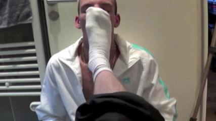 Sneaker Sex Kinky: Submisson, basket, avec un ami au lit