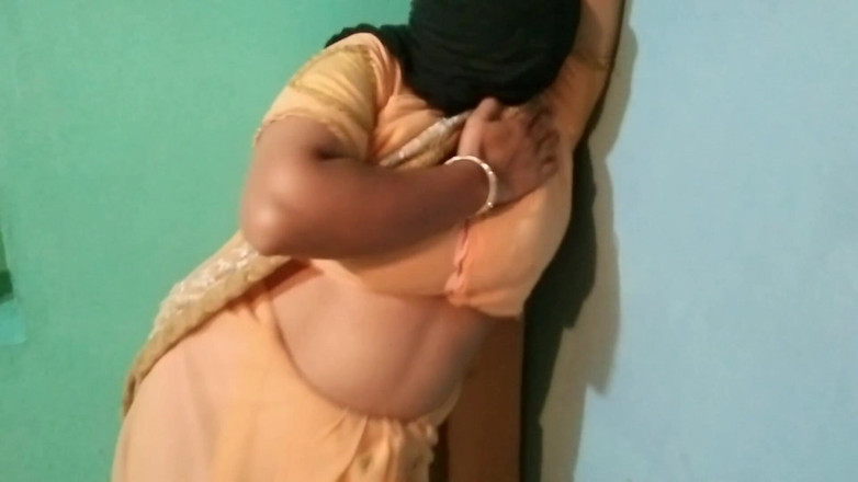 Shahnaazz: Seksowny sari seks przez hinduska