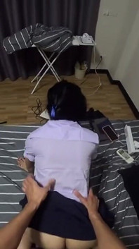 สาวมหาลัยดูดควยฉันจนแห้ง
