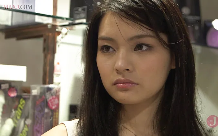 Max Japanese: Given Sexual Pleasure and Impotently Made to Squirt