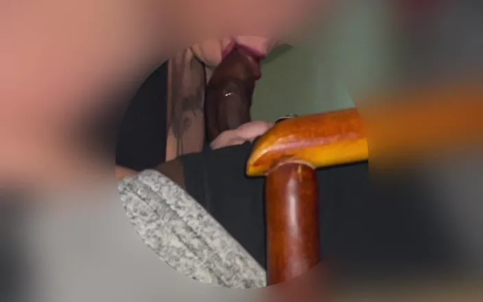 Purge_her: 被一个白人女孩吮吸