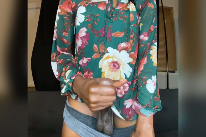 MerlinMystique: Merlin's Bulge Pengen Bebas