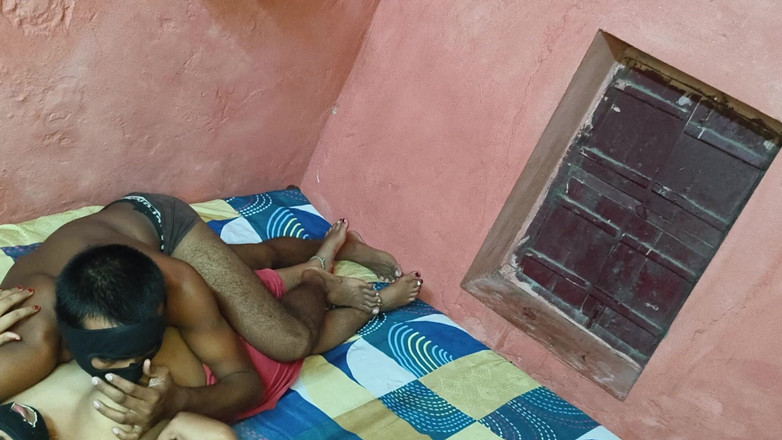 Nehatop123: Jija G Ne Sali Ko Bedroom Me Bulakar Khub Chudai...