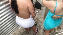 irina69star: Chytání sexy žen na pláži v šatně