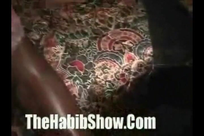 The Habib Show: Миссис Piggys домашняя девушка трахается в шоколаде, полное видео