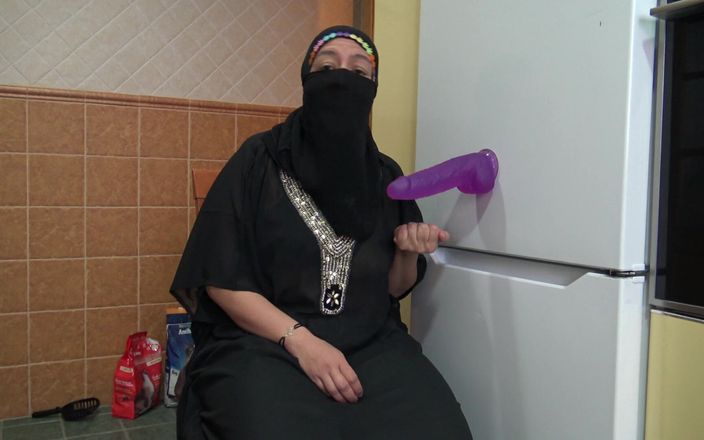 Souzan Halabi: Esposa árabe saudita de corno quer paus grandes