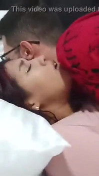 สาวอายุ 18 ปี ผมน้ำตาล นมใหญ่ย้วยยานจากนิวยอร์ก สหรัฐอเมริกา กำลังเย็ดควยใหญ่ของพี่ชายต่างหญิง เย็ด