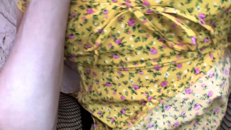 Ellie pink: Cewek cantik seksi setelah kelas ingin bercinta sampai mendapatkan orgasme...