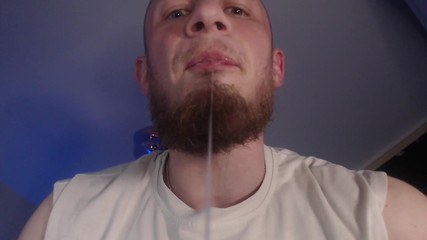 Hunky time: De Dominante Gebruikt Zijn Sub