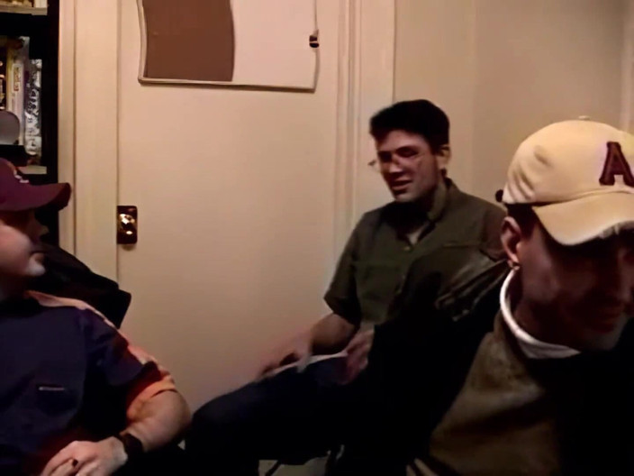 Jay's Amateur Straight Guys: I rawdog prosto stadnina Aaron i hoduję jego ciasną dziewiczyą...