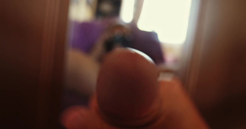 Jerking studs: Ekstremalne zbliżenie twardego napalonego penisa z soczystym orgazmem w końcu