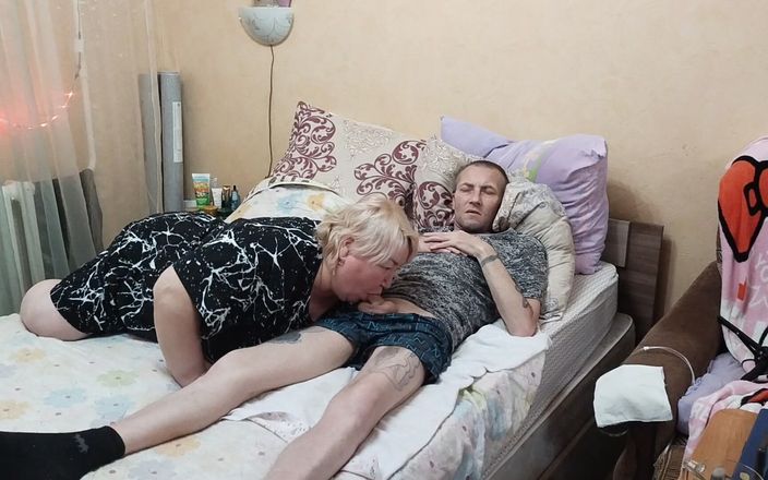 Zona901: tchýně saje všechno sperma do poslední kapky z penisu