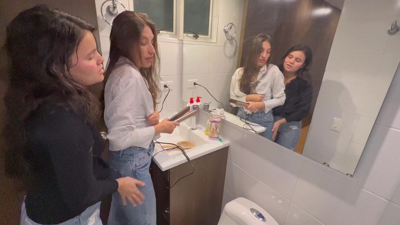 scarlettandc: Meu maquiador me convida para fazer coisas quentes