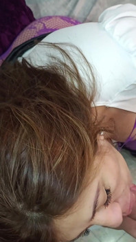 Sudut pandangan pertama rakan sebilik MILF Latina panas, melancap bersama, gaya doggy, blowjob dengan air mani dedah, pasangan sebenar, buatan sendiri, amatur