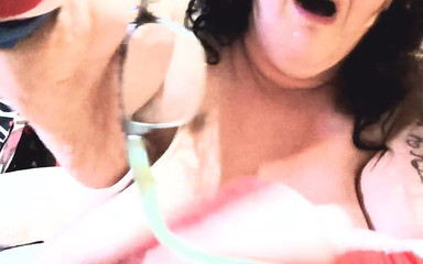 HerculesnVENUS: Nestůj tak blízko ke mně, když kouřím, jejda, jdu do...