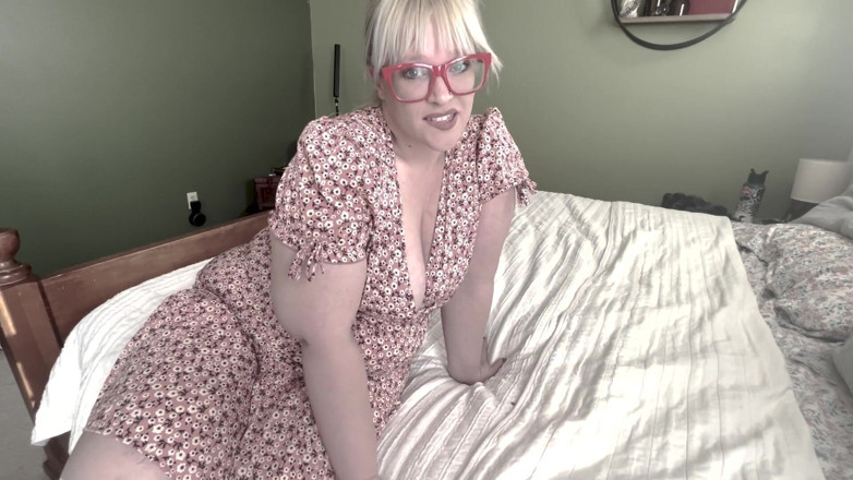 Alice Stoner: She Catches You Jerking off and Encourages You to Continue...