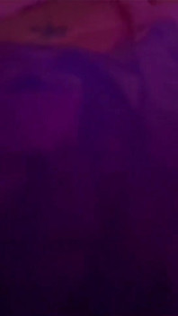 Kami membawa isteri cuckold ke motel dan mengongkeknya dalam setiap cara, kami meletakkan dua zakar dalam pepeknya dan merakamnya untuk menghantar kepadanya!