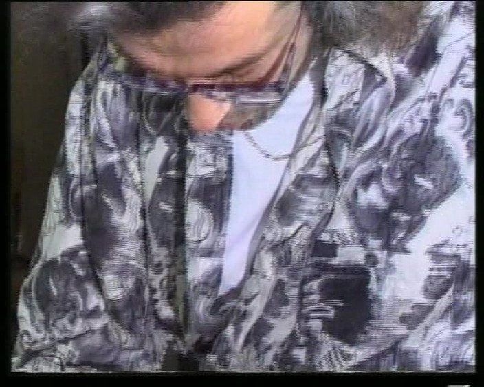 Under German Roofs: Pizda curvelor germane se udă văzând o pulă tare 3