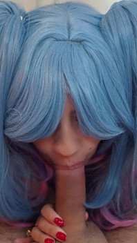 Sexy Latin MILF Wife in Cosplay Gives Me a Handjob, I Ride Her Standing and She Finishes in My Mouth