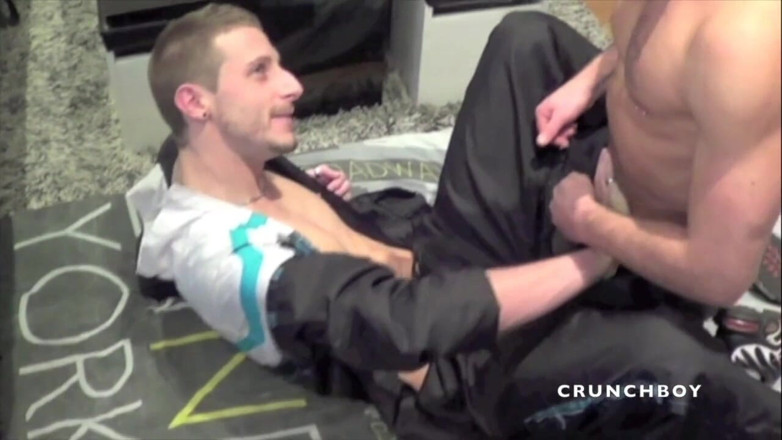 STRAIGHT BOY CURIOUS: Klod fucked the straight boy Tibo in sneakers