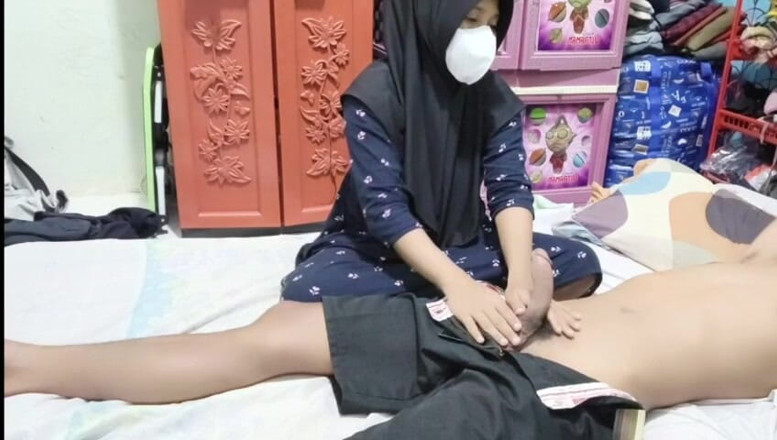 Rania: Matrigna con hijab