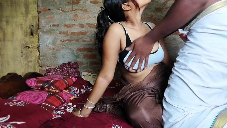 Pooja raniji: Pooja india alla pecorina crempie sesso duro