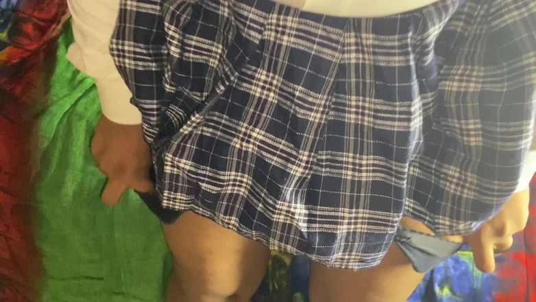 Angoori: 印度大学性爱，热门手机拍摄视频，德西女友