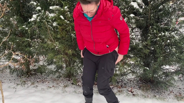 Intim Inspektor: Piscio nella neve