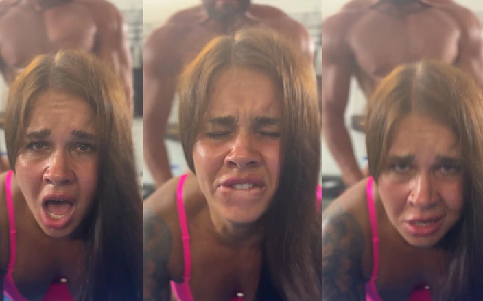 Julia Fit: Lovec pokladů v garáži, domácí anální šukání zezadu