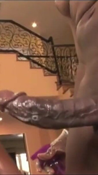 Seks anal ganas sama kontol raksasa pria kulit hitam!! Lubang pantatku lebar-lebar vol 3