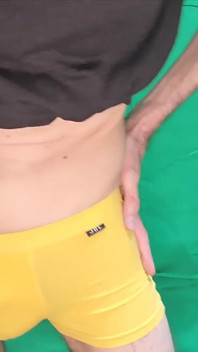 I ragazzi gialli ci provano