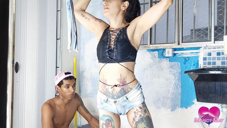 Mandy May Xtuber: Painter Fucks My Asshole with his BBC