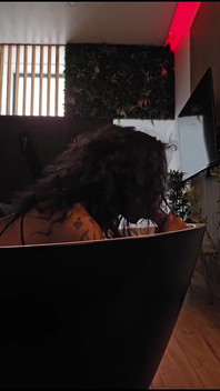 La piccola troia che sono