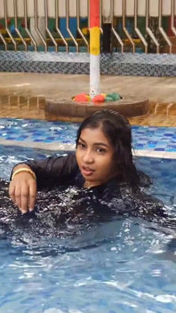 Indian Vabi Swimming Pool Sex Video Real Bengali Dirty Taik
