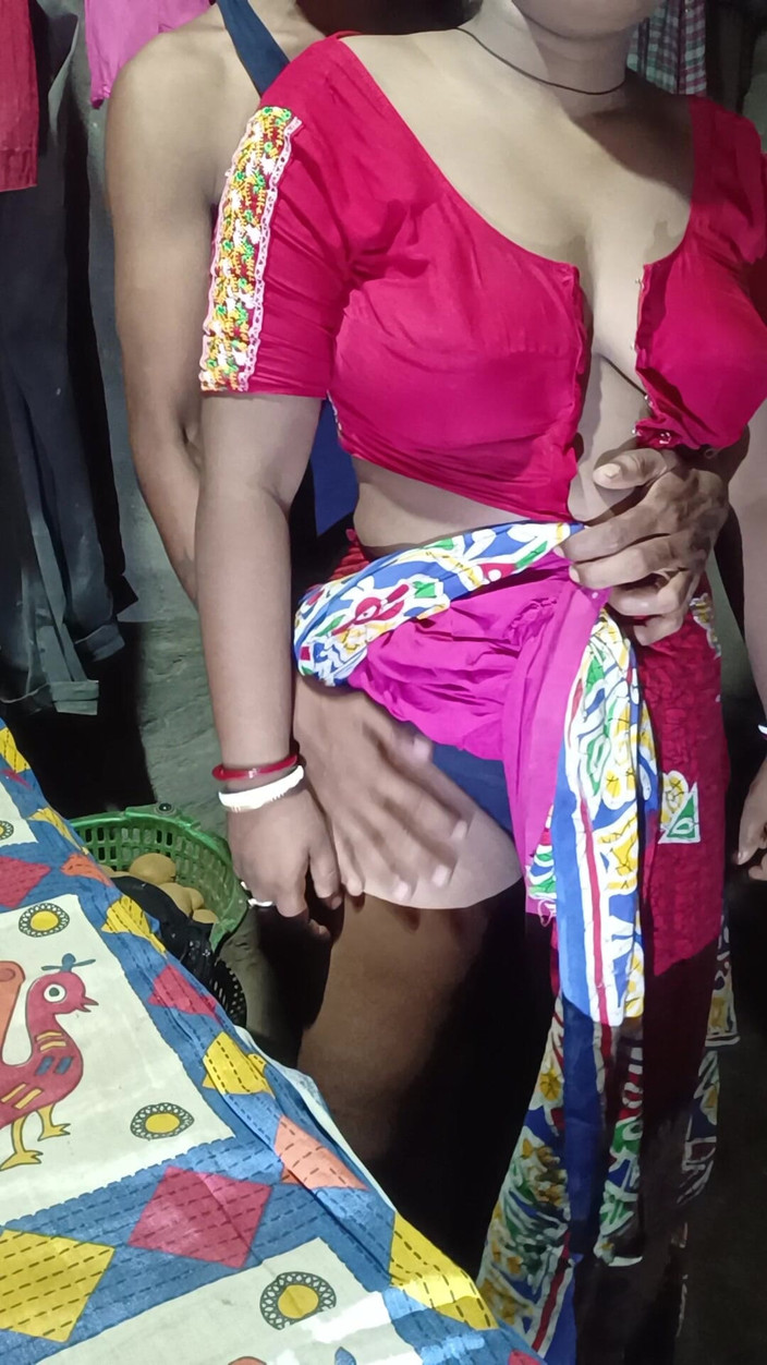 Monika Bhabhi: Pasangan India menganga terangsang
