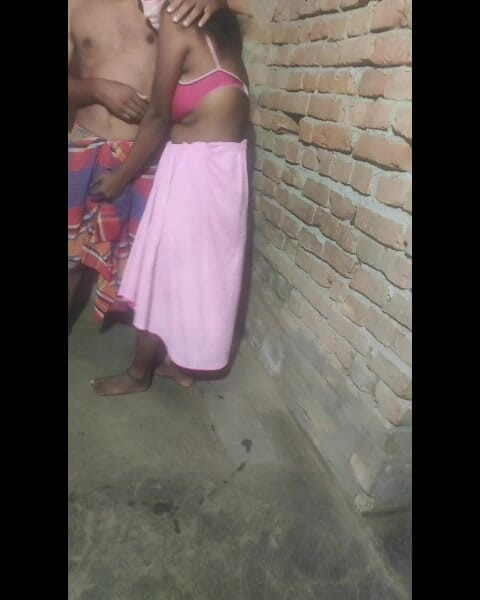 Pumi: Villge ehefrau sex im doggystyle