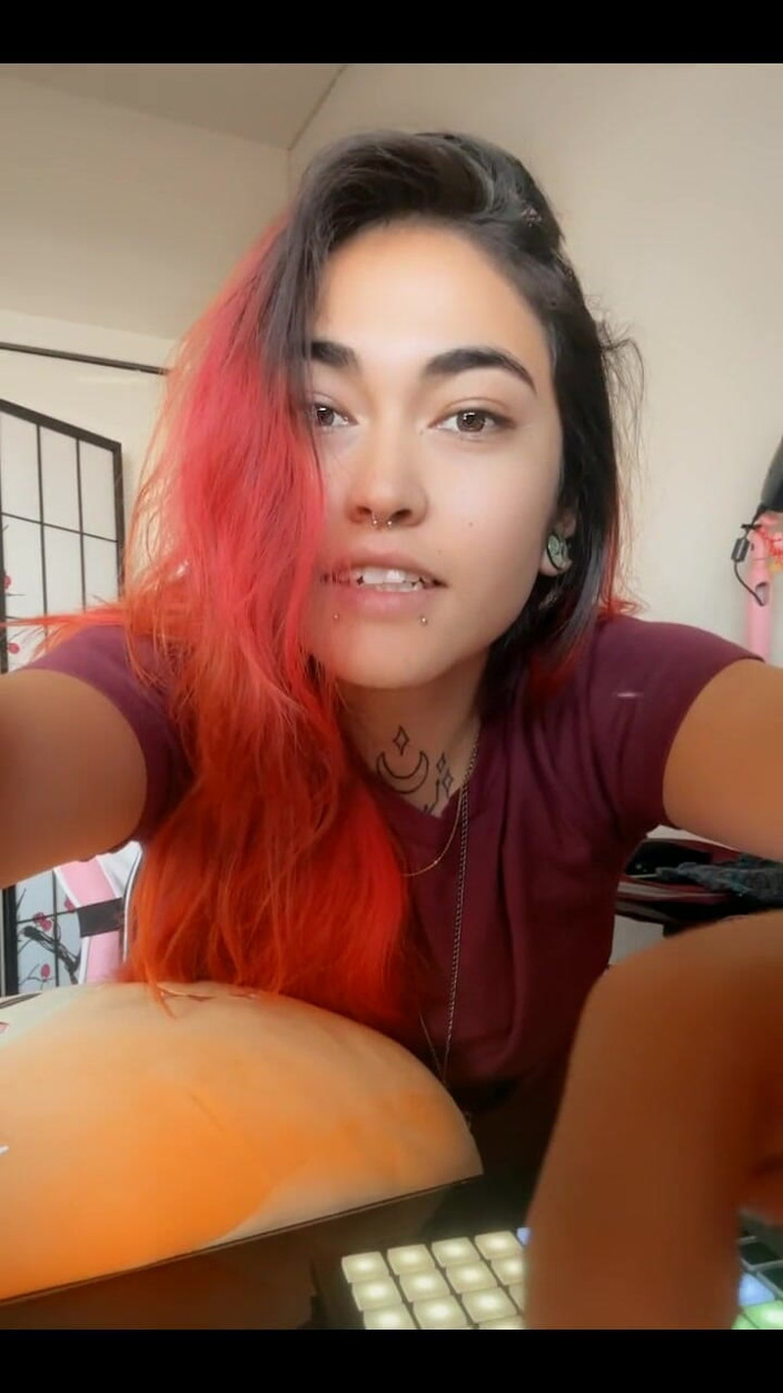 lilRavenFox: Lil Update Mutlu Leo Sezonu, Adamlarım
