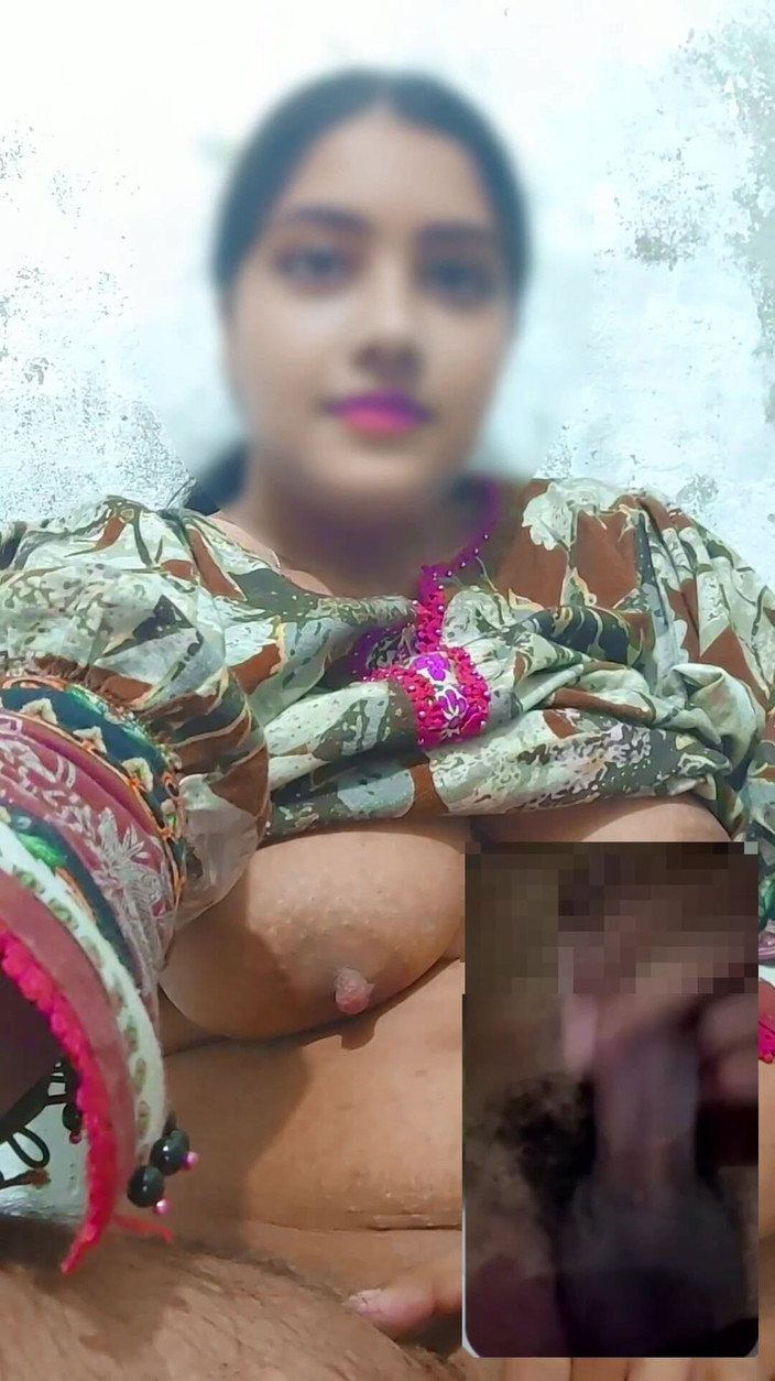 Muscool: Дезі незаймана дівчина дрочить або відеодзвінок для свого зведеного брата