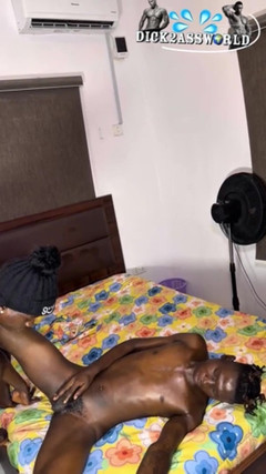 Dick2assworld: Asstraninggently, Ouverture Du Trou Du Cul