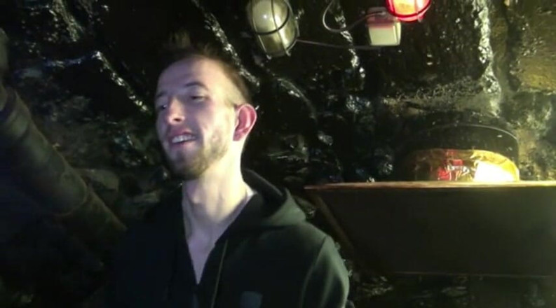 Gaybareback: Twink fucked by top XXL in backroom
