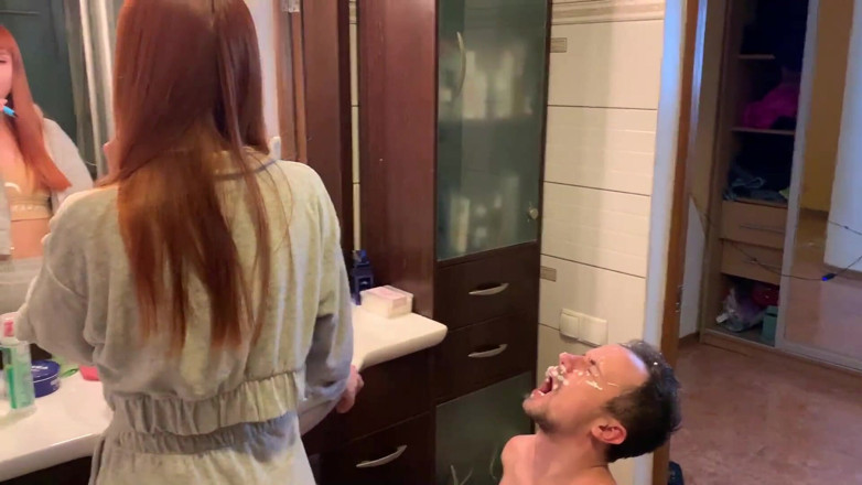Petite Princesses Femdom: Redhead girl brushes her teeth and spits in slave's mouth -...
