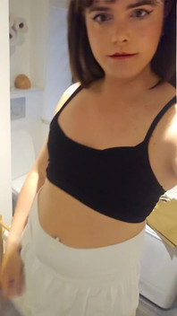 What Do You Think of My Outfit?