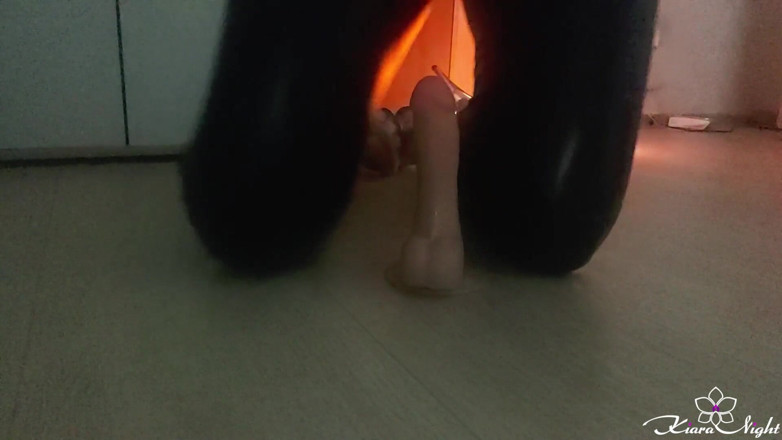Kiara Night: Babe Sensual jerk off sex toy and play pussy - homemade