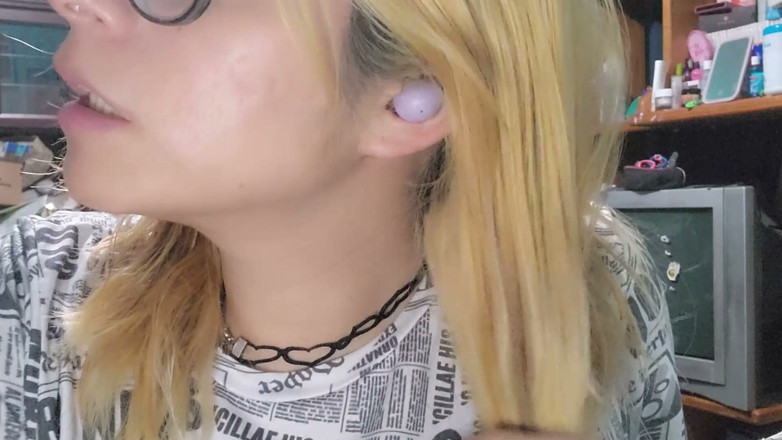 Crystal Phoenix: สาวทรานส์แฟนสาวผัวชอบให้เมียมีชู้ Asmr