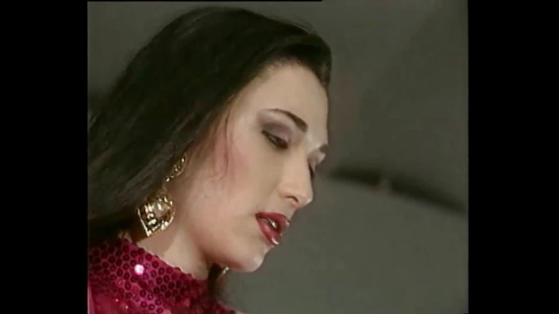 Vintage Climax: Милфу вспахали не только членами