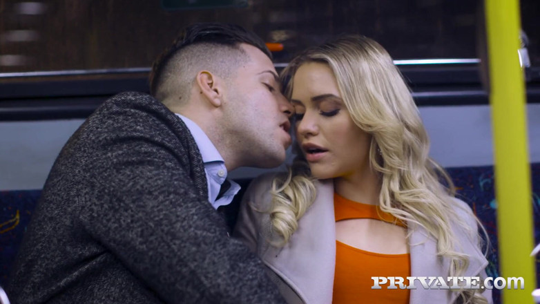 Private.com: Amerikanische nymphomanin Mia Malkova fickt und endet mit einer klebrigen...