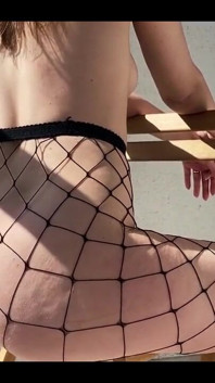 There's nothing better than twerking on the balcony on an early sunny morning